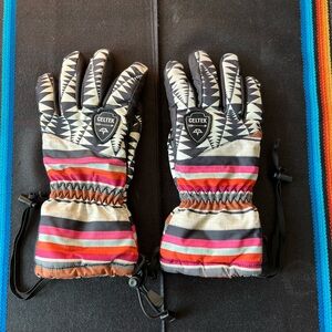 Women’s Celtek ski , snowboarding gloves size Small